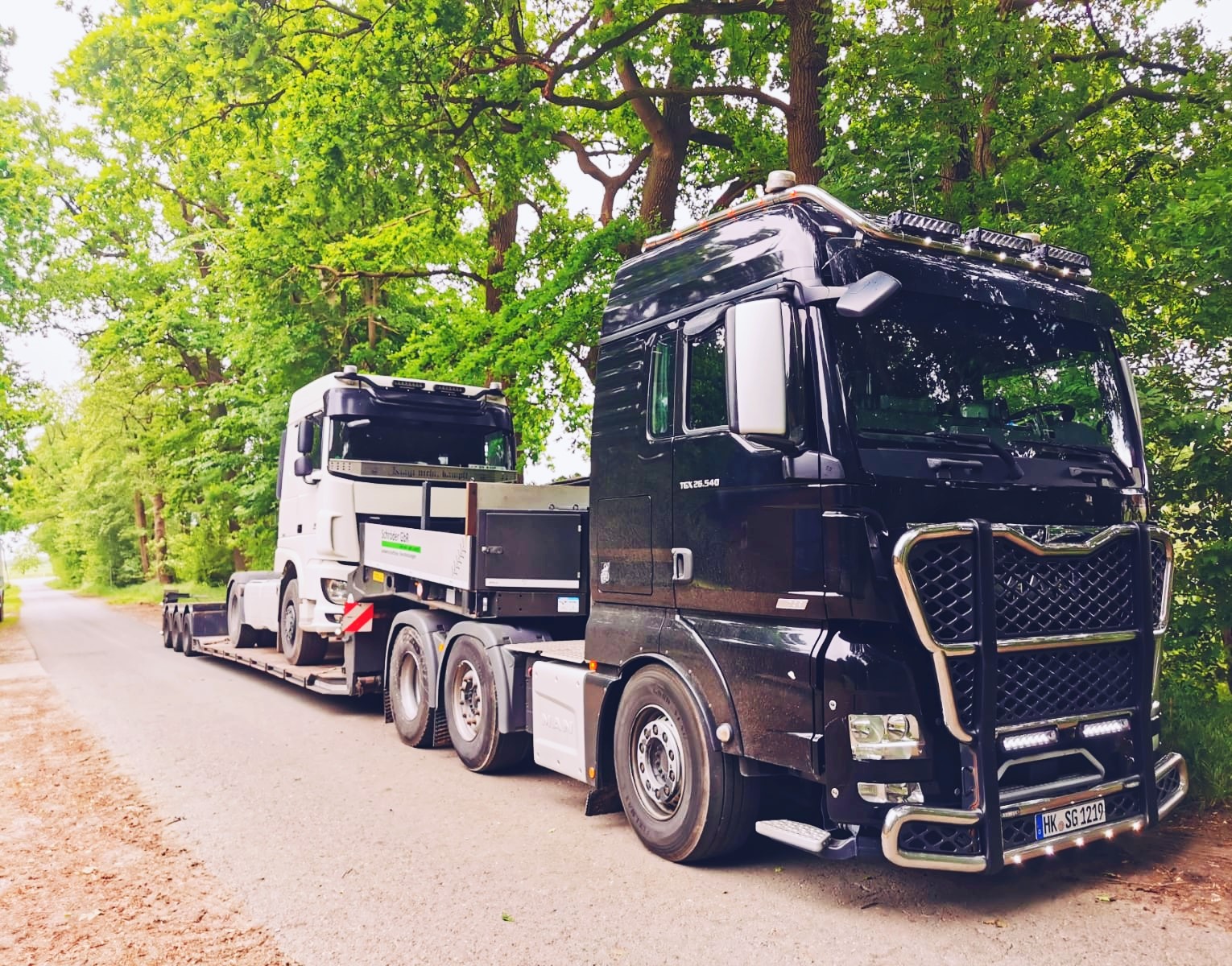 Schwerlasttransporte Bild 2