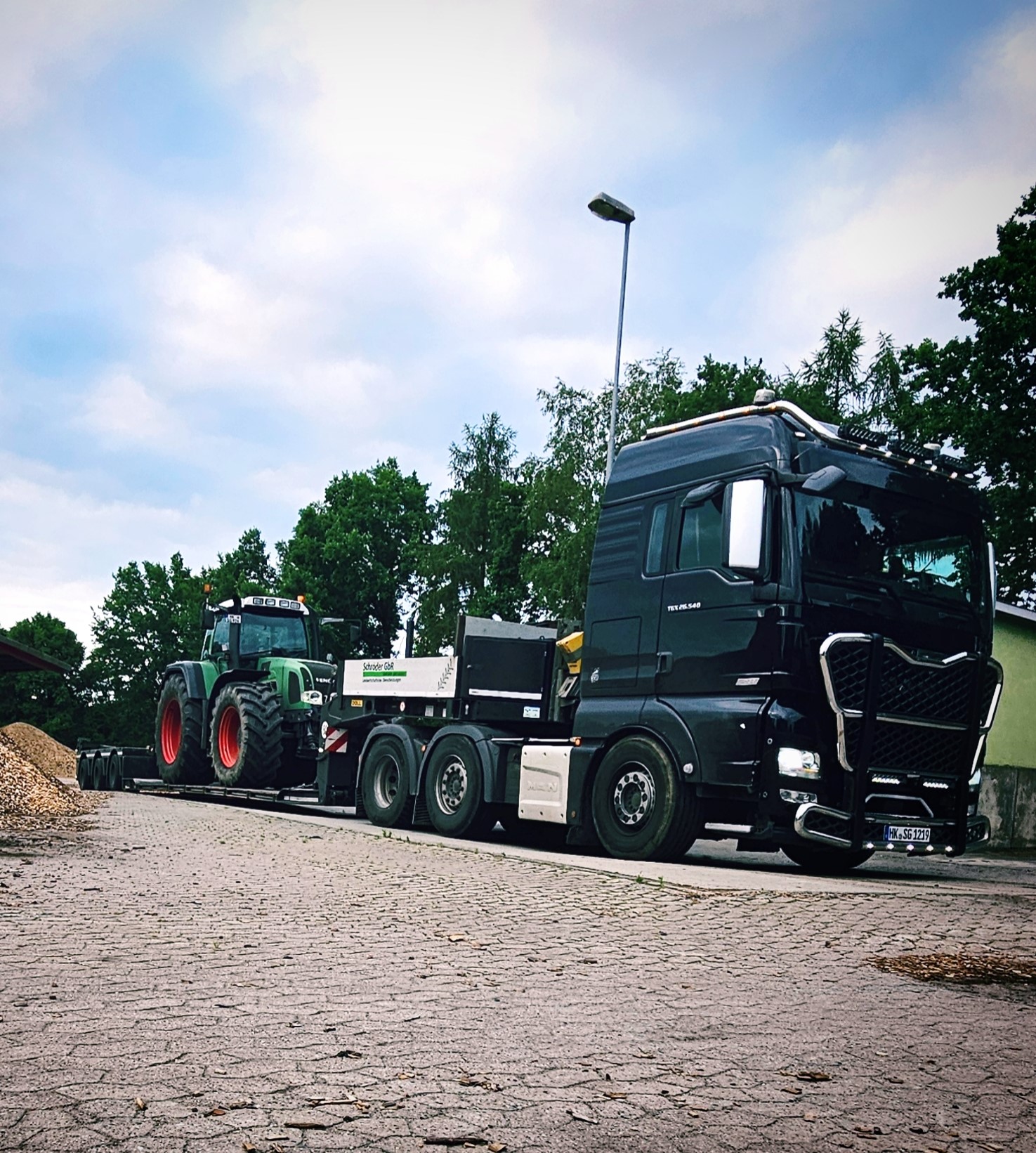 Schwerlasttransporte Bild 3